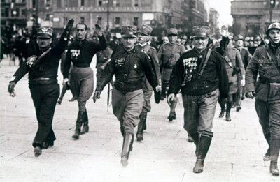 Sorte skjorter Walking on Rome af Italian Photographer