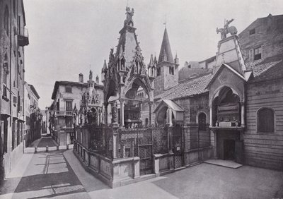 Italien: Verona, Scaligers grav (s/h foto) af Italian Photographer
