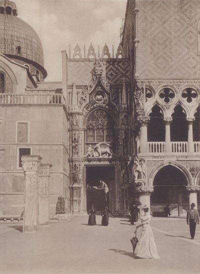 Kortdør (s/h foto) af Italian Photographer