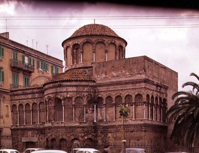 Bebudelseskirken (foto) af Italian School