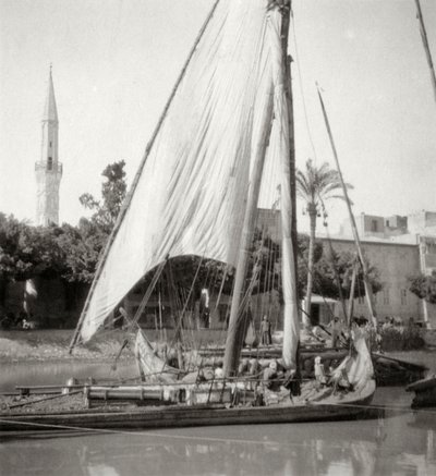 På Mahmoudiyah-kanalen, Alexandria, Egypten, 20. århundrede af J. Dearden Holmes
