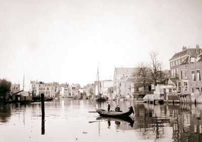 Båd på kanalen, Dordrecht, Holland, 1898. af James Batkin