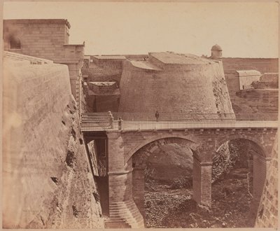 Bro ved Porta Reale, Malta, omkring 1856 af James Robertson