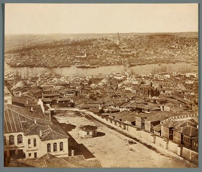 „Pera og Galata“ [Istanbul. Byens panorama - udsigt over kvartererne Pera og Galata] af James Robertson