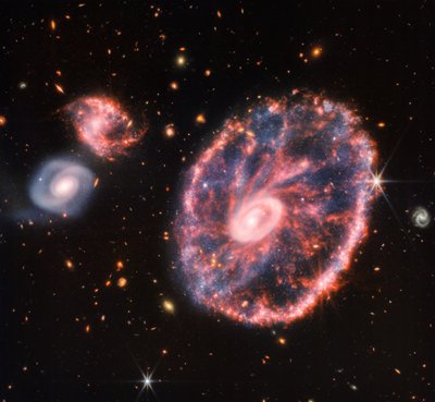 Cartwheel Galaxy (NIRCam og MIRI Composite Image) af James Webb Space Telescope (NASA)