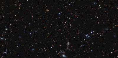 Quasar J0100+2802 (NIRCam-billede) af James Webb Space Telescope (NASA)