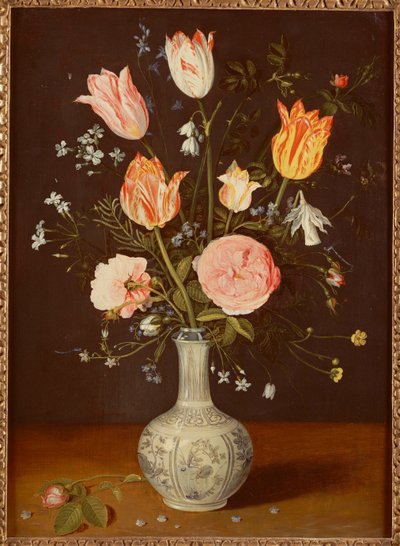 Tulipaner, roser, forglemmigej og andre blomster i en sen Ming blå og hvid vase af Jan Brueghel the Elder