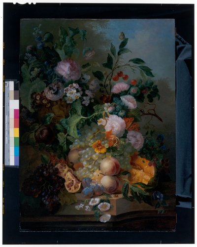 Stilleben med blomster, pærer, vindruer, kirsebær, en melon og sommerfugle af Jan Evert Morel