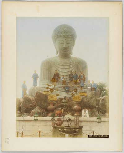 Daibutsu i Kobe, Japan (håndfarvet sort/hvid foto) af Japanese Photographer
