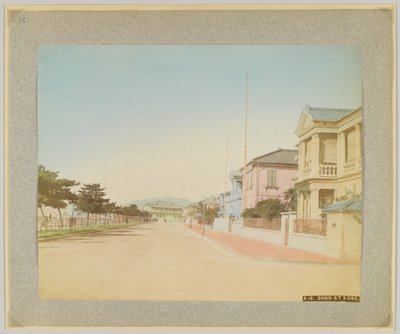 The Bund, Kobe, Japan (håndfarvet sort/hvid foto) af Japanese Photographer