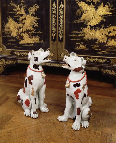 Imari par siddende hunde (hårdt-pasta porcelæn) af Japanese School