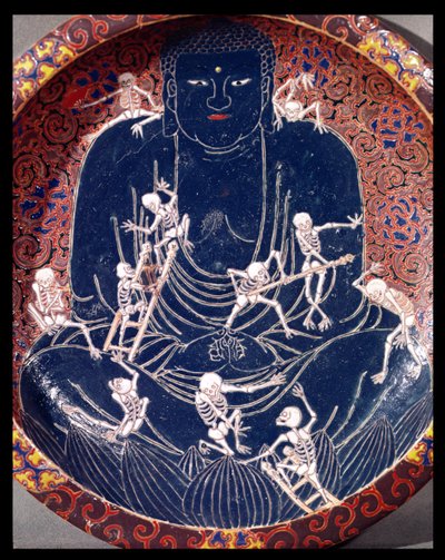 Plade, der forestiller Buddha med ti skeletter (keramik) (detalje) (se også 182441) af Japanese School
