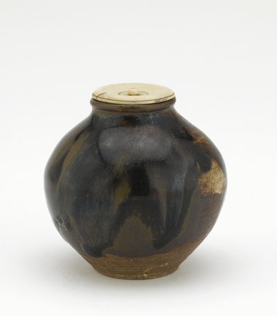 Tea caddy, bunrin form, Edo periode (keramik) af Japanese School