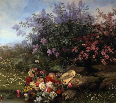 Sommerblomster på flodbredden. En stråhat og et sommerfuglenet er placeret midt i et blomsterbed (primereves, syrener...). Maleri af Jean Capeinick (1838-1890). Privat samling. af Jean Capeinick