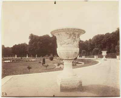 Versailles, vase af Cornu af Jean Eugène Auguste Atget