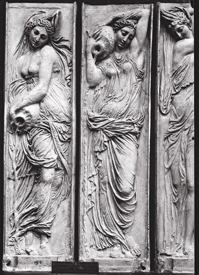 Detalje af relieffer fra The Fountain of the Innocents, der viser nymfer, der personificerer floder i Frankrig sten af Jean Goujon