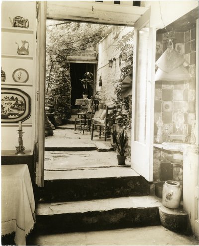 Hr. og fru George Stonehills hjem, Greenwich Village, New York, USA, ca. 1905-40 (foto af gelatinesølv) af Jessie Tarbox Beals