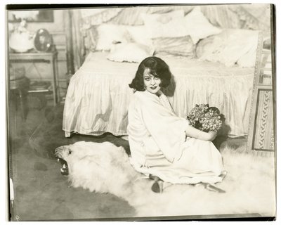 Lenore Ulric, ca. 1915-28 (foto af gelatinesølv) af Jessie Tarbox Beals