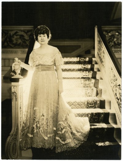 Fru Frank G Logan fra Chicago, kunstmæcen, ca. 1931-34 (foto af gelatinesølv) af Jessie Tarbox Beals