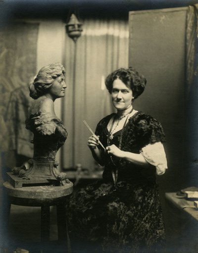 Fru Paulding Farnham, ca. 1905-40 af Jessie Tarbox Beals