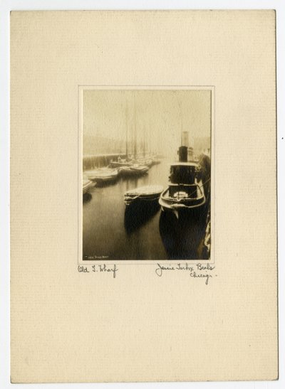 Old T Wharf, ca. 1902-10 (foto af gelatinesølv) af Jessie Tarbox Beals