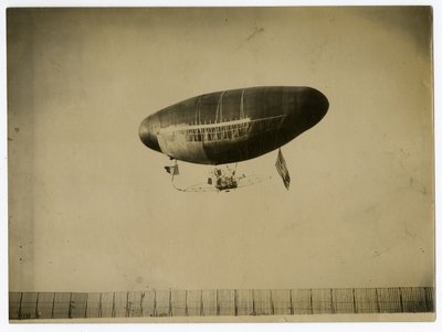 Luftskibet "Ville de St Mande" af Jessie Tarbox Beals