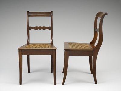 Et par sidestole, ca. 1846-1860 (sort valnød, stok) af Johann Michael Jahn