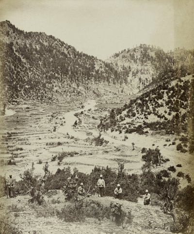 Et billede af ruten taget ved frontangreb af Peiwar Kotal, 1878-79 af John Burke