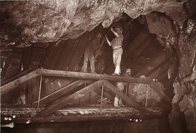 The Bridge, East Pool mine, illustration fra 