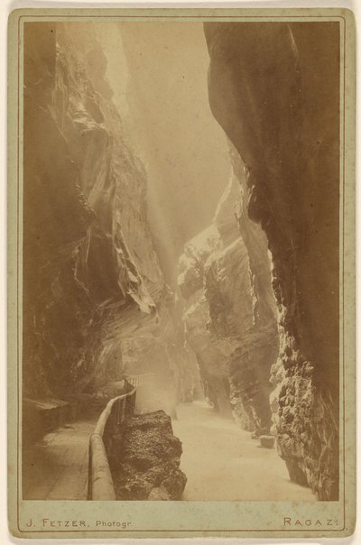 Kilde til Pfaefers-badene (Schweiz). af John Fetzer