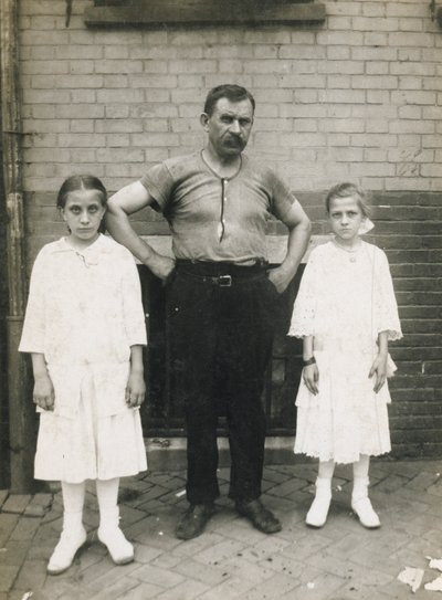 En arbejder og hans døtre, Kensington, Philadelphia af John Frank Keith