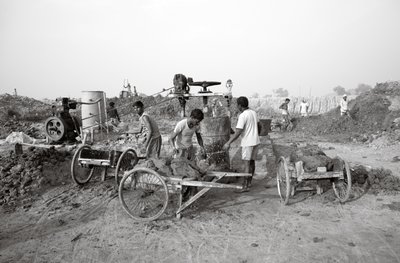 Murstensfabrikker i Kolkata, Indien, 2016 (foto) af Jon Nicholson