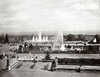 The Crystal Palace i London: terrasser og springvand, ca. 1870 (s/h foto) af Joseph Paxton