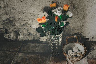 Candles for the Mariners, fra serien Chapelle du Canal, 2016 (fotografi) af Joy Lions
