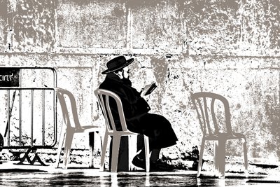 Morgenbøn, fra serien Tuesday at the Wailing Wall, 2016 (fotografi) af Joy Lions