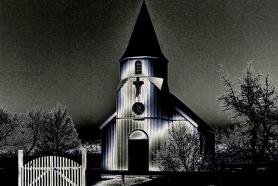 Vores kirke på en aften, 2015 (fotografi) af Joy Lions