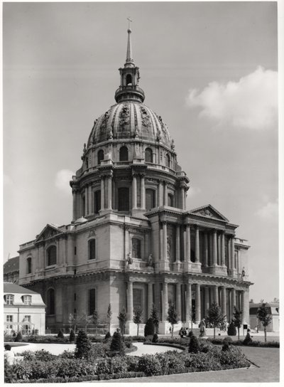 Facaden af St. Louis-kirken, Dome des Invalides, 1679-1706 af Jules Hardouin Mansart