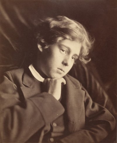 Lionel Tennyson, Freshwater, 1869. af Julia Margaret Cameron