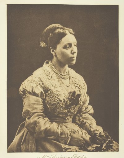 Mrs. Thackeray Ritchie, 1870, trykt ca. 1893. af Julia Margaret Cameron