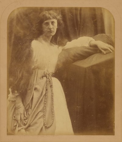 Præ-rafaelitisk undersøgelse af Julia Margaret Cameron