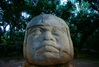 Olmekisk; Mexico; Oldtidskulturer; Amerika; Arkæologi; Artefakt; La Venta; Olmekisk hoved af Kenneth Garrett
