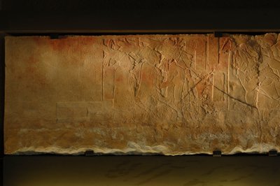 Tronbænk i tempel 19, Palenque, Mexico, udskæring af Akhal Mo Nab, 2005 (foto) af Kenneth Garrett