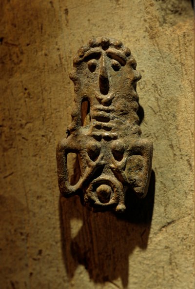 Urkesh, Hurrian Empire, Syrien, 2400 f.Kr., Giorgio Buccellati, Zamena wet nurse female figure seal..., 2004 (foto) af Kenneth Garrett