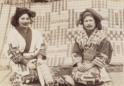 Ainu-kvinder, ca. 1890