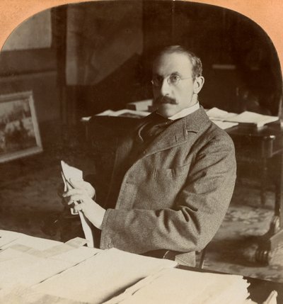 Sir Alfred Milner, britisk statsmand, 1900. af Keystone View Company