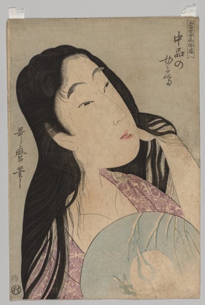 Buste af kvinde med løst hår holder fan af Kitagawa Utamaro