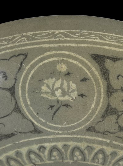 Skål med kraner og skyer, ca. 1150-1200 (celadonglaseret stentøj) af Korean School
