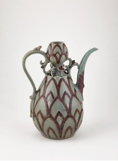 Ewer, midten af 1200-tallet (stentøj med kobberrødt pigment og hvid slip under celadon glasur) af Korean School