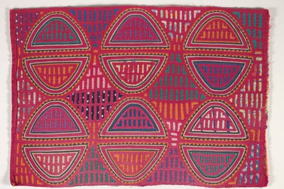 Skjortepanel (mola), ca. 1950 (påført bomuld) af Kuna Indian Culture