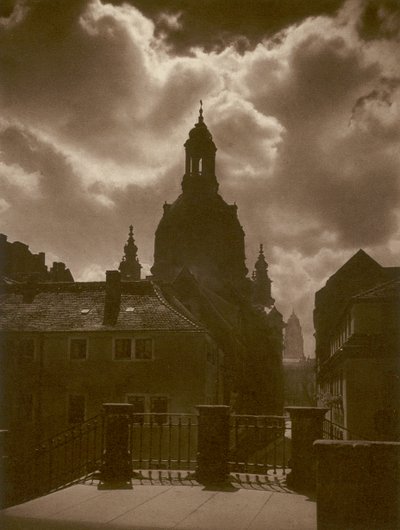 Dresden, Frauenkirche (s/h foto) af Kurt Hielscher
